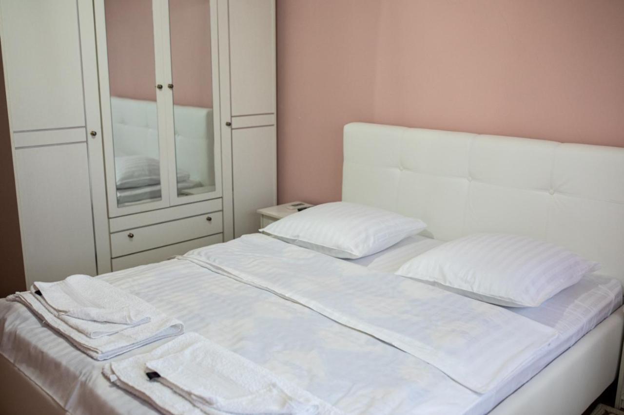 C Central Apartament Drobeta Turnu Severin Exterior foto